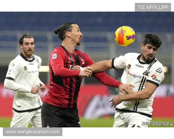 洪卡与玛丽港激战正酣比分揭晓球迷热议赛事精彩瞬间